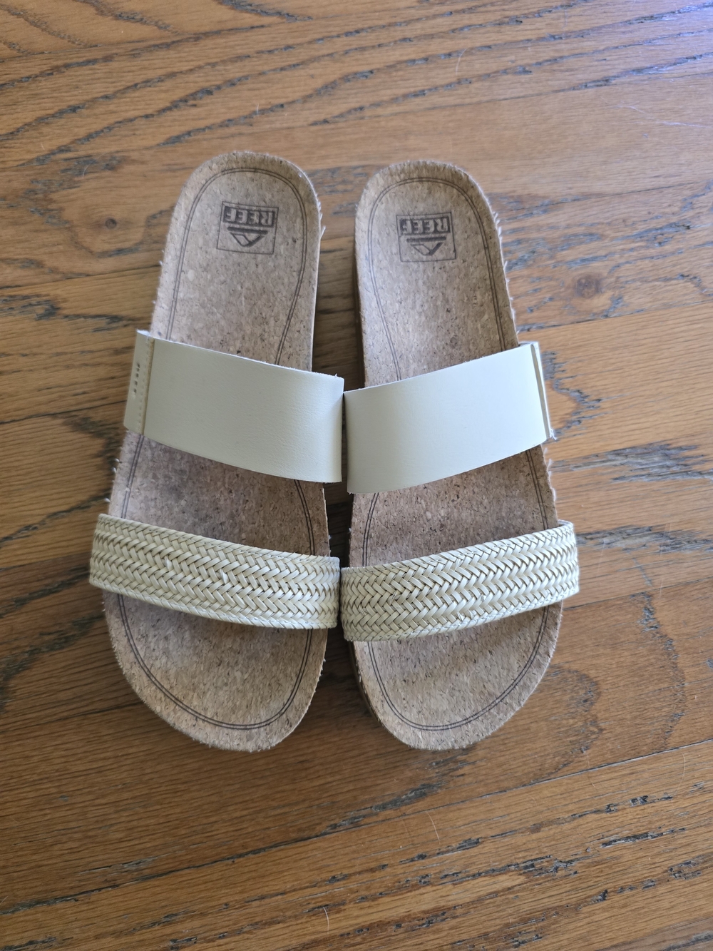 REEF Cushion Vista Sandals